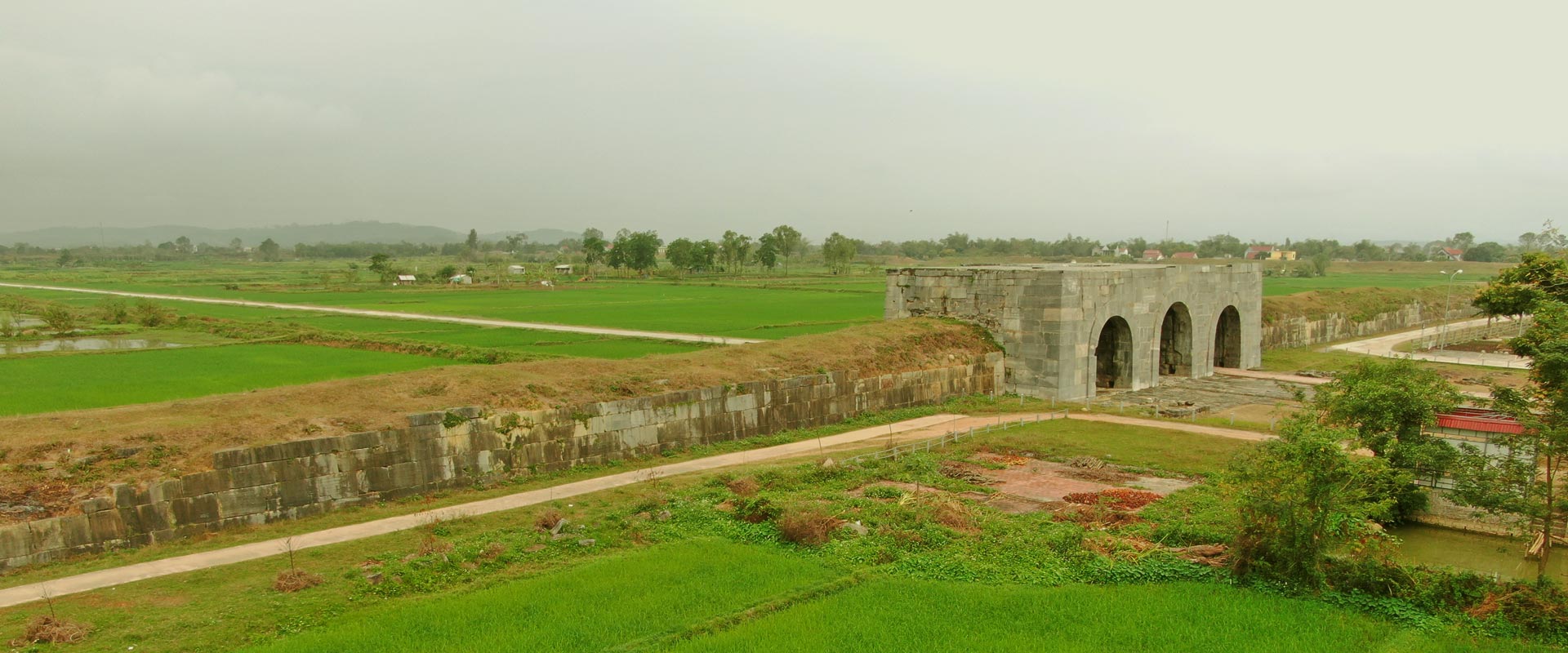 Citadelle de la dynastie Hô à Thanh Hoa
