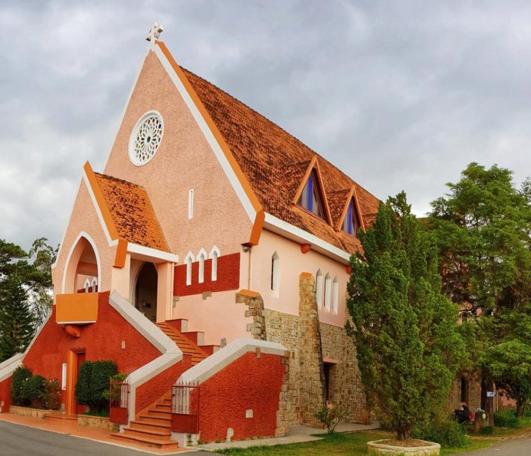 Eglise du Domaine de Marie